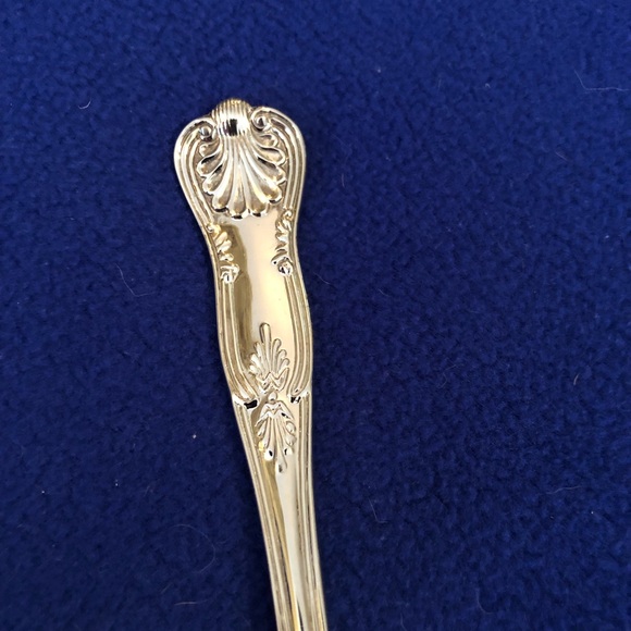 Vintage silver plated lasagna server with serrated edges, 11 1/2” x 2 1/2” - Picture 3 of 3